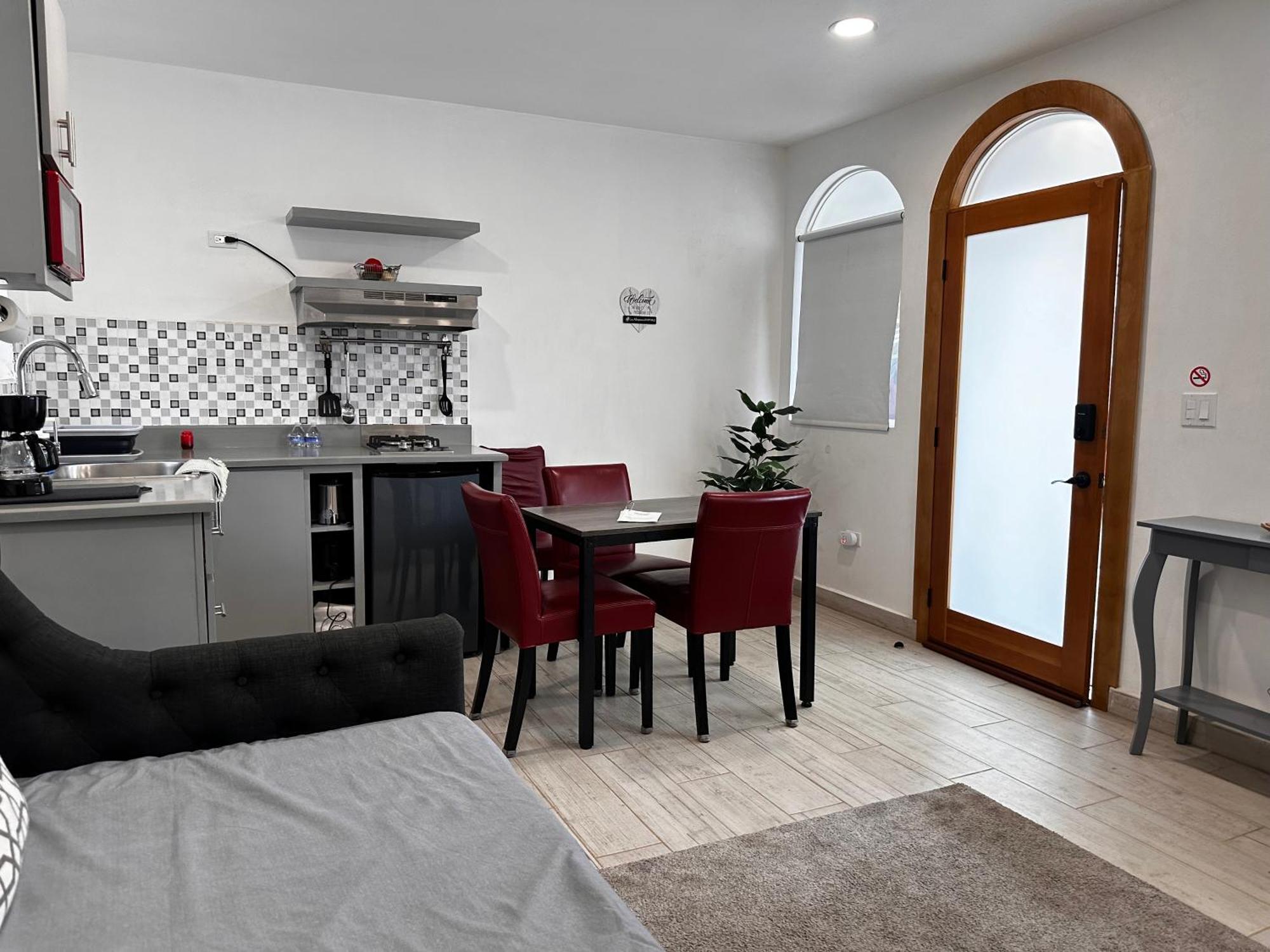 Las Mariposas Mini Suites โรซาริโต ภายนอก รูปภาพ