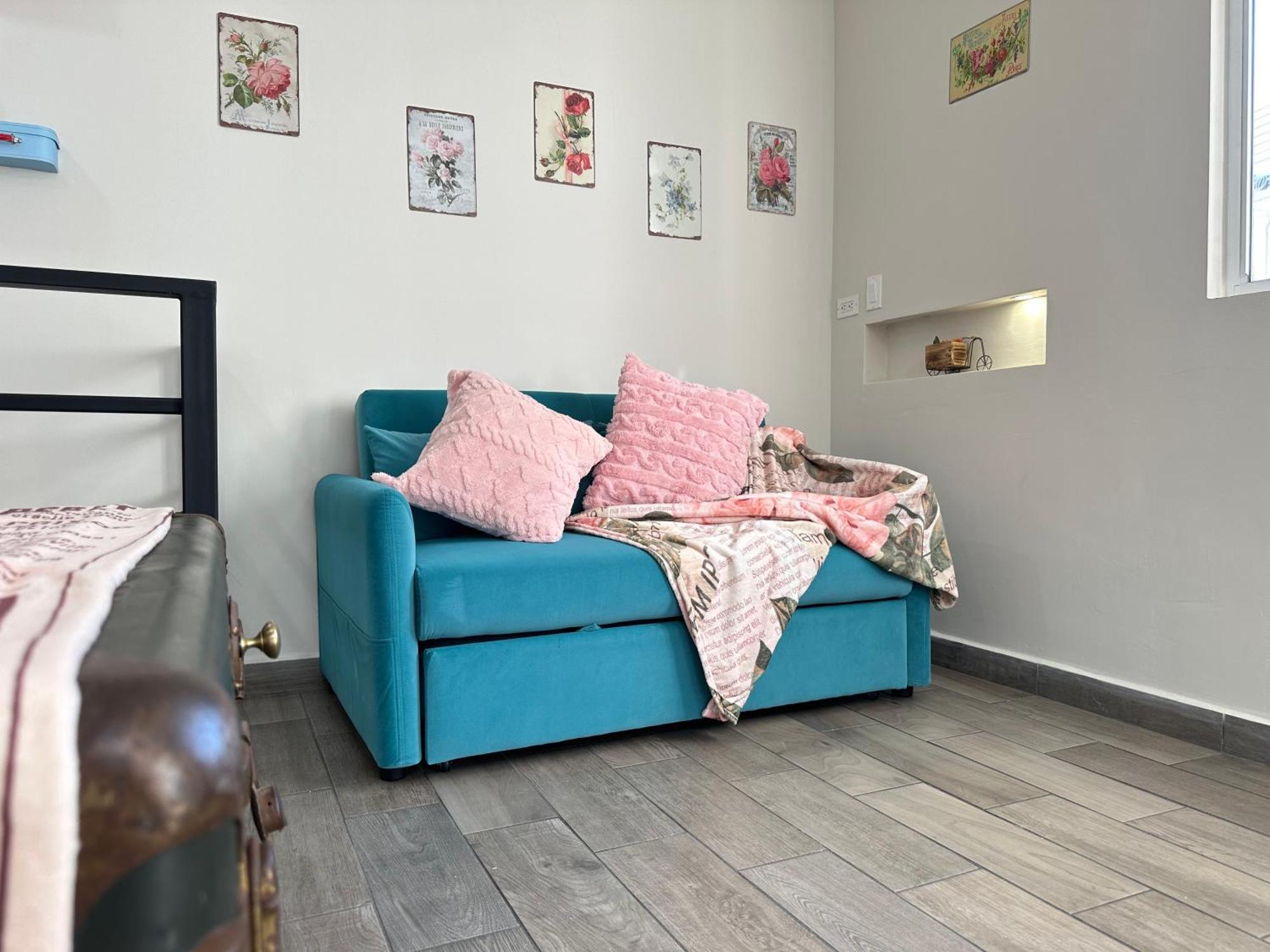 Las Mariposas Mini Suites โรซาริโต ภายนอก รูปภาพ