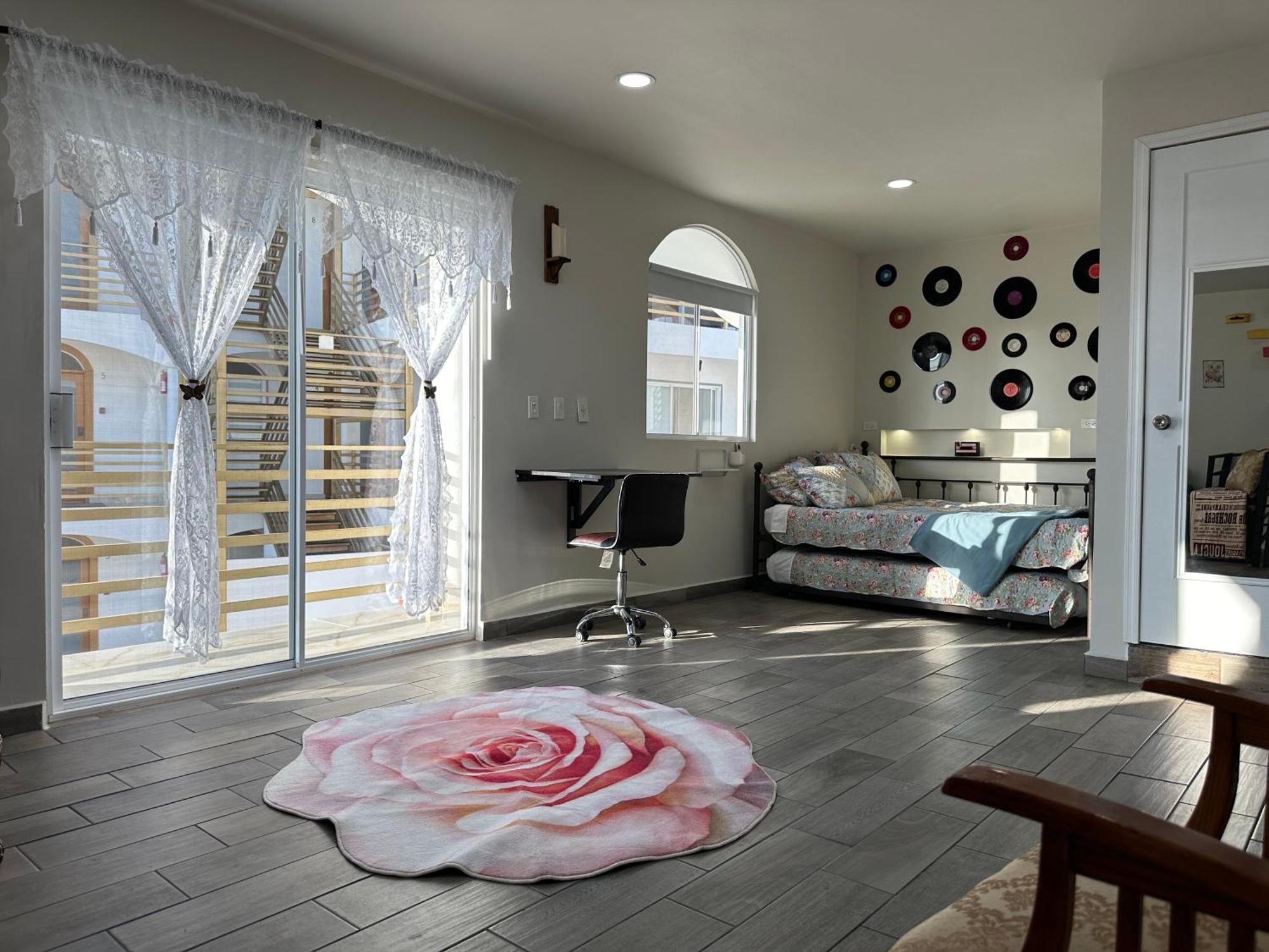 Las Mariposas Mini Suites โรซาริโต ภายนอก รูปภาพ