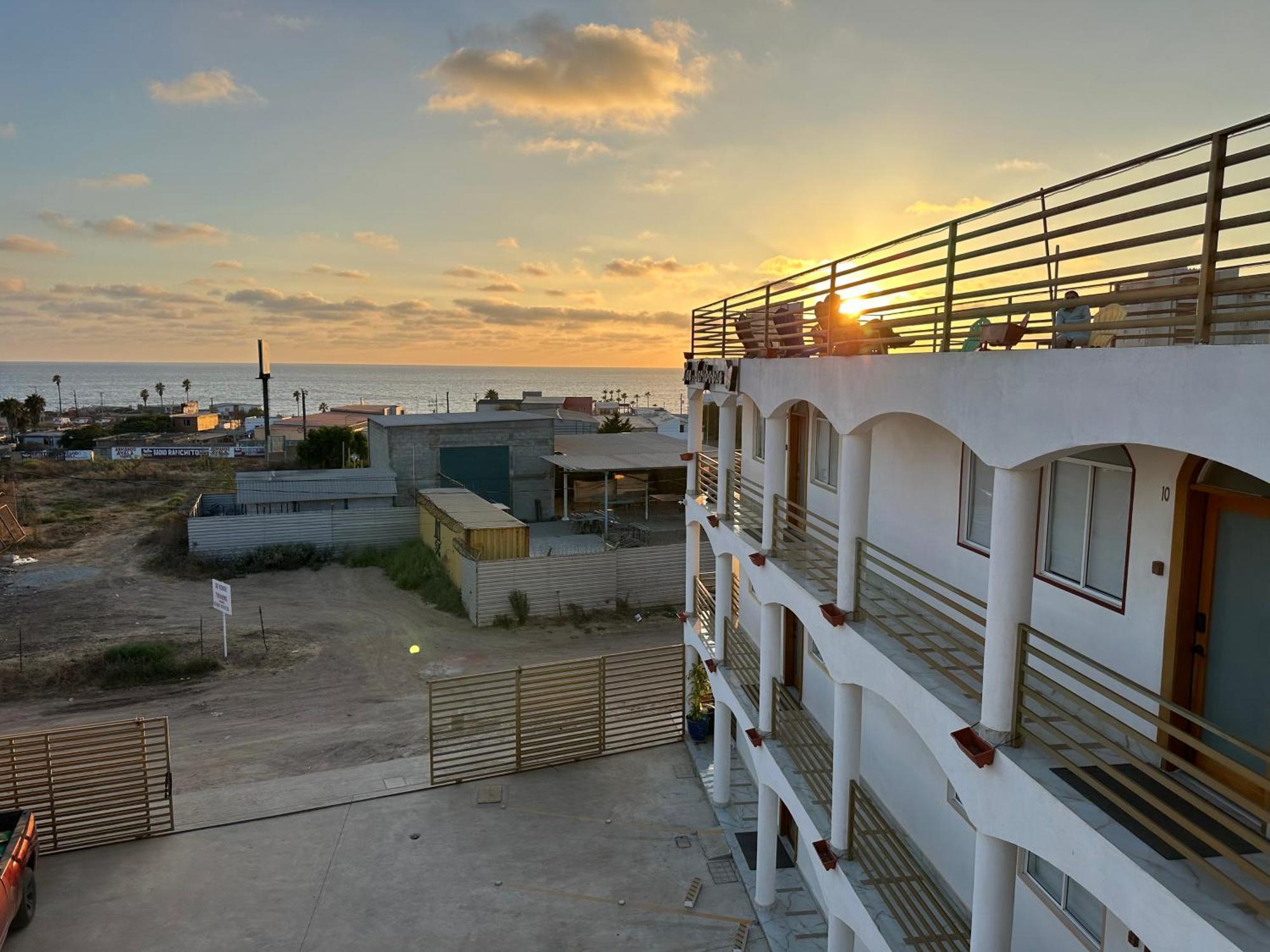 Las Mariposas Mini Suites โรซาริโต ภายนอก รูปภาพ